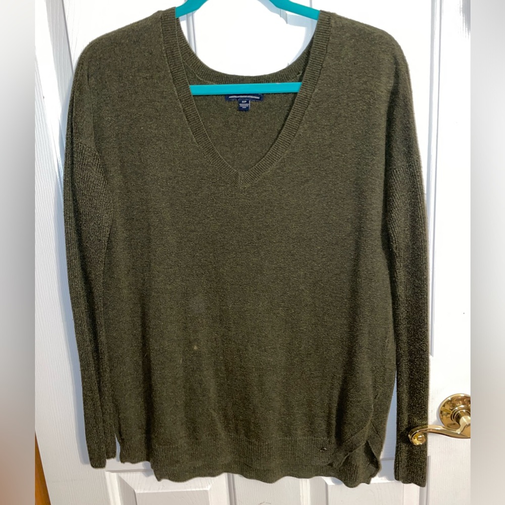 American Eagle long sleeve
